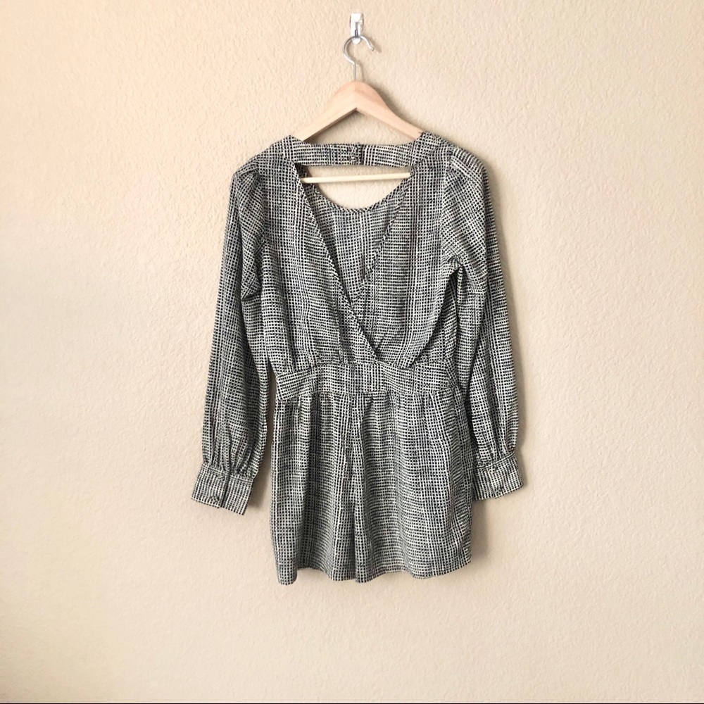Asos open back ruffled romper long sleeve - Picture 3 of 4